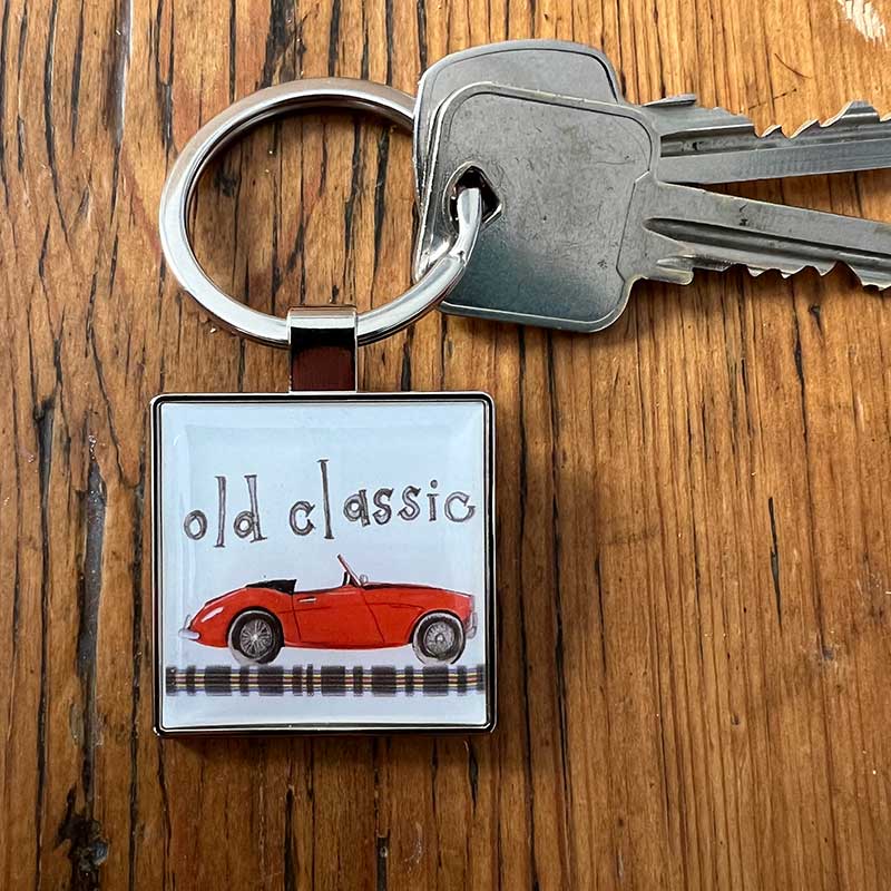 Old Classic Car Keyring