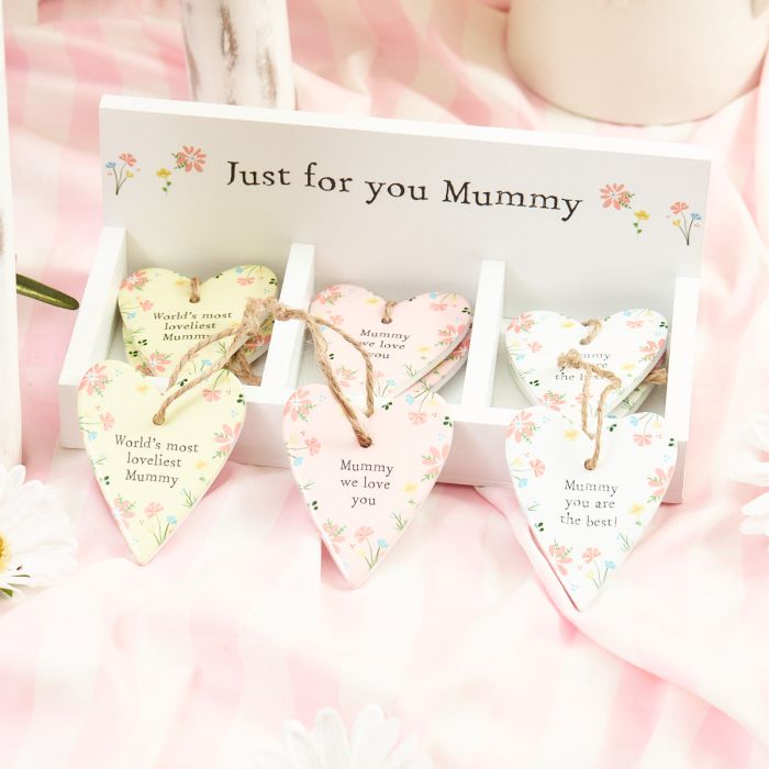 Floral Mummy Heart Signs