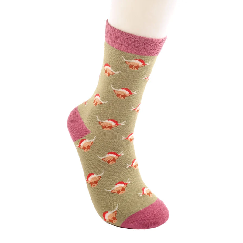 Xmas Highland Cows Olive Bamboo Socks